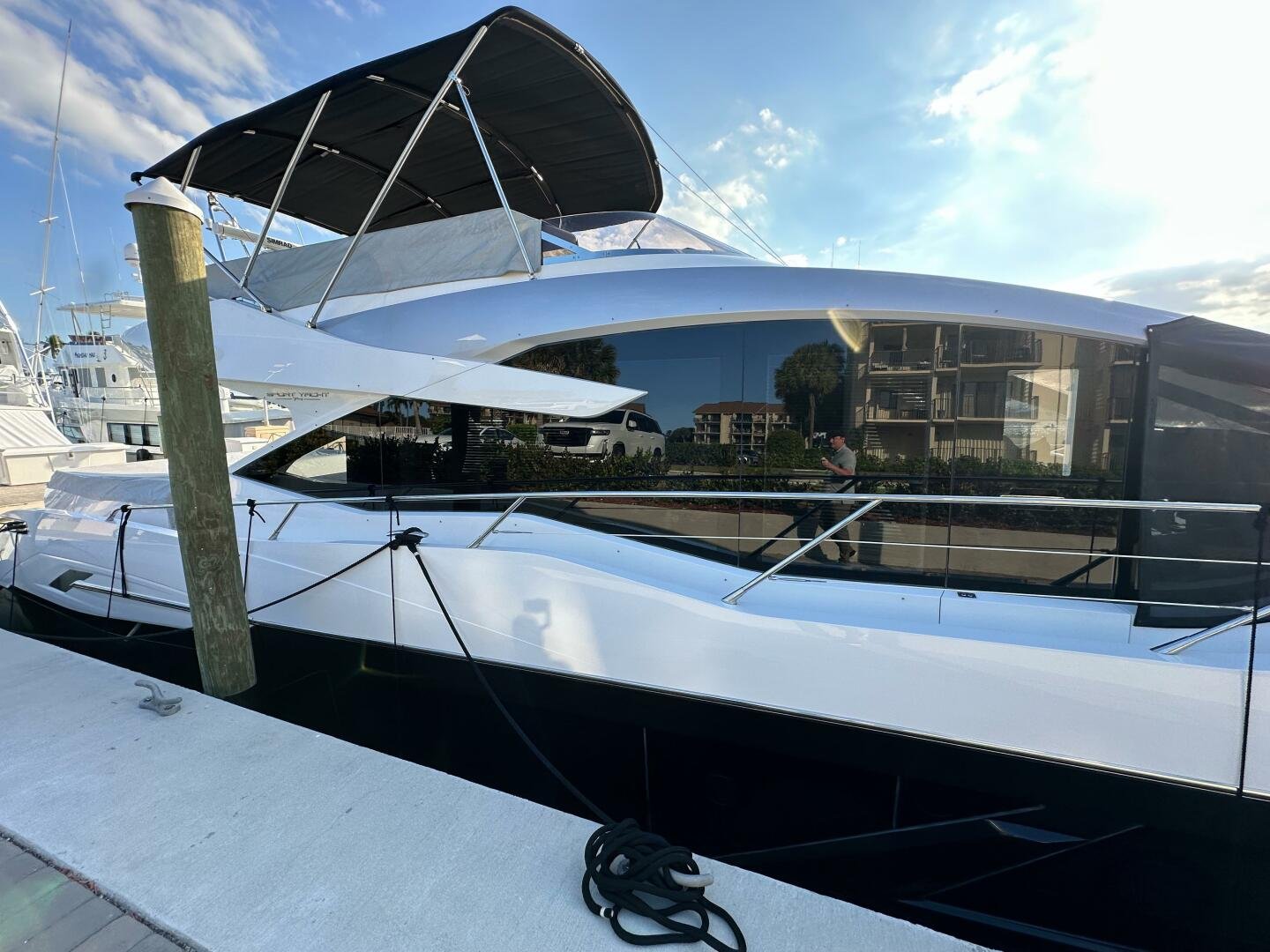 2020 Sunseeker 74 Sport Yacht