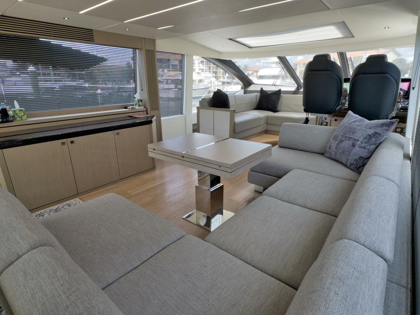 2020 Sunseeker 74 Sport Yacht