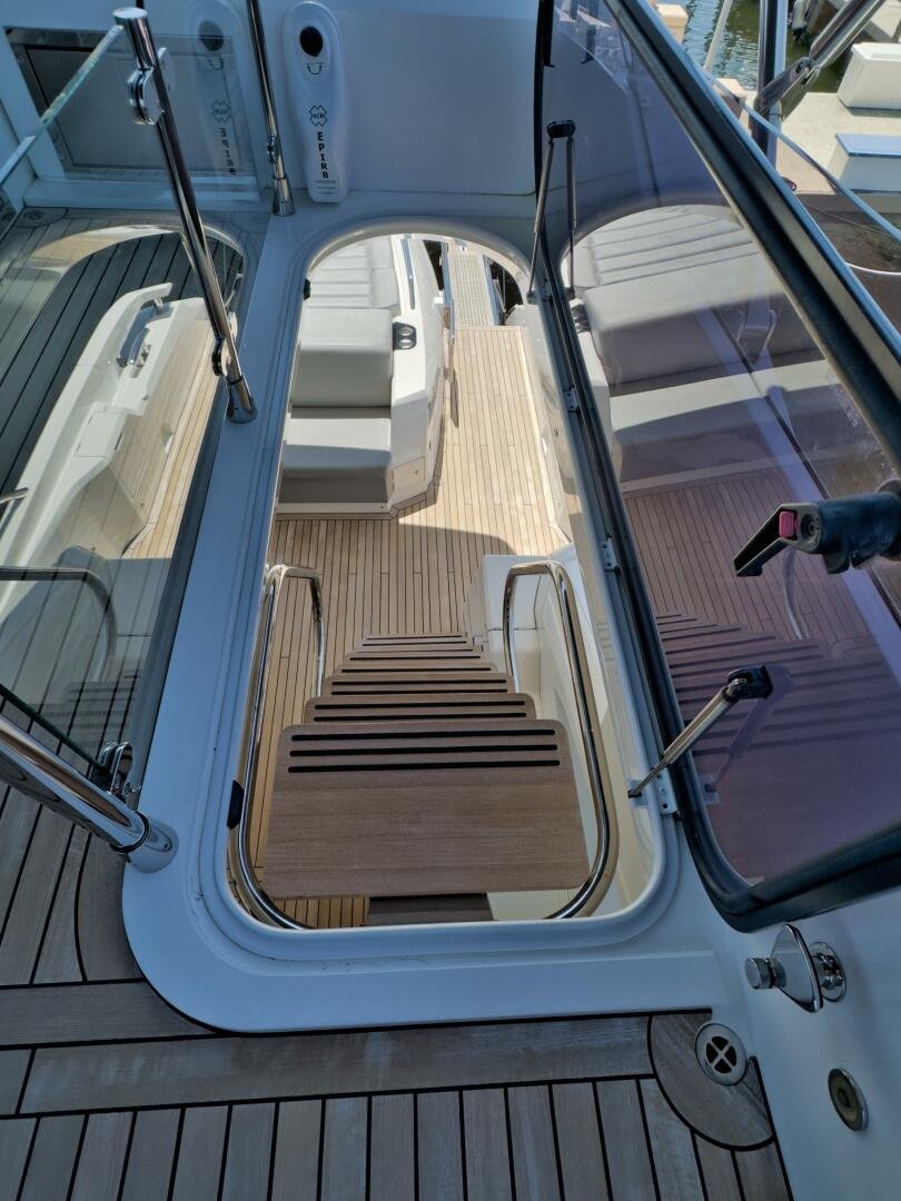 2020 Sunseeker 74 Sport Yacht