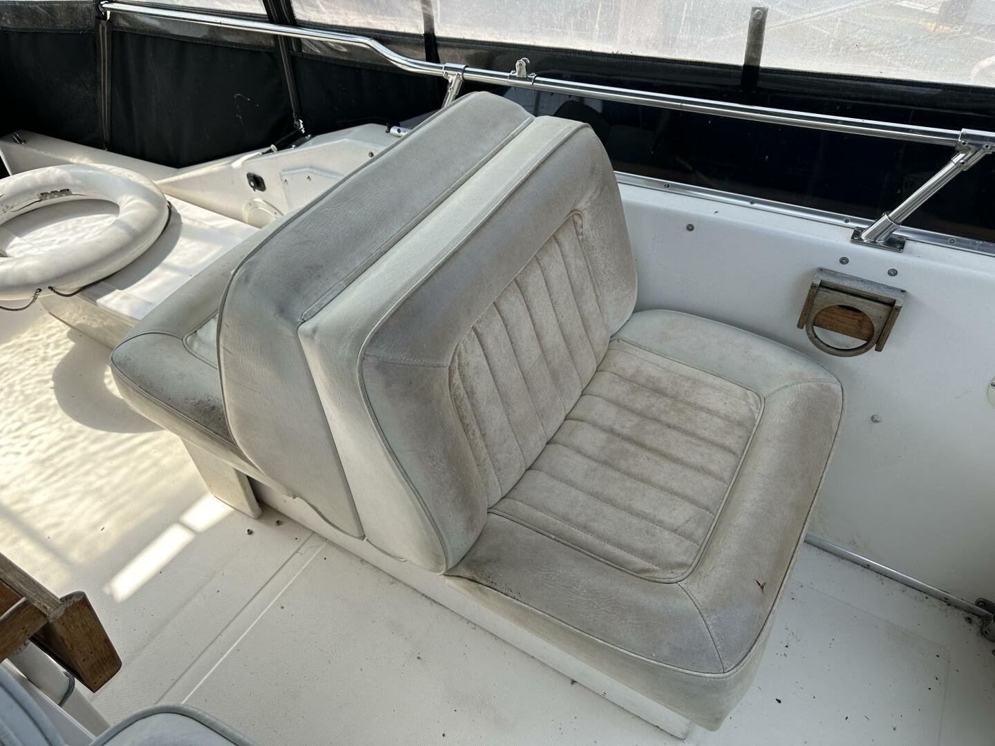 1987 Canoe Cove 42 Flybridge