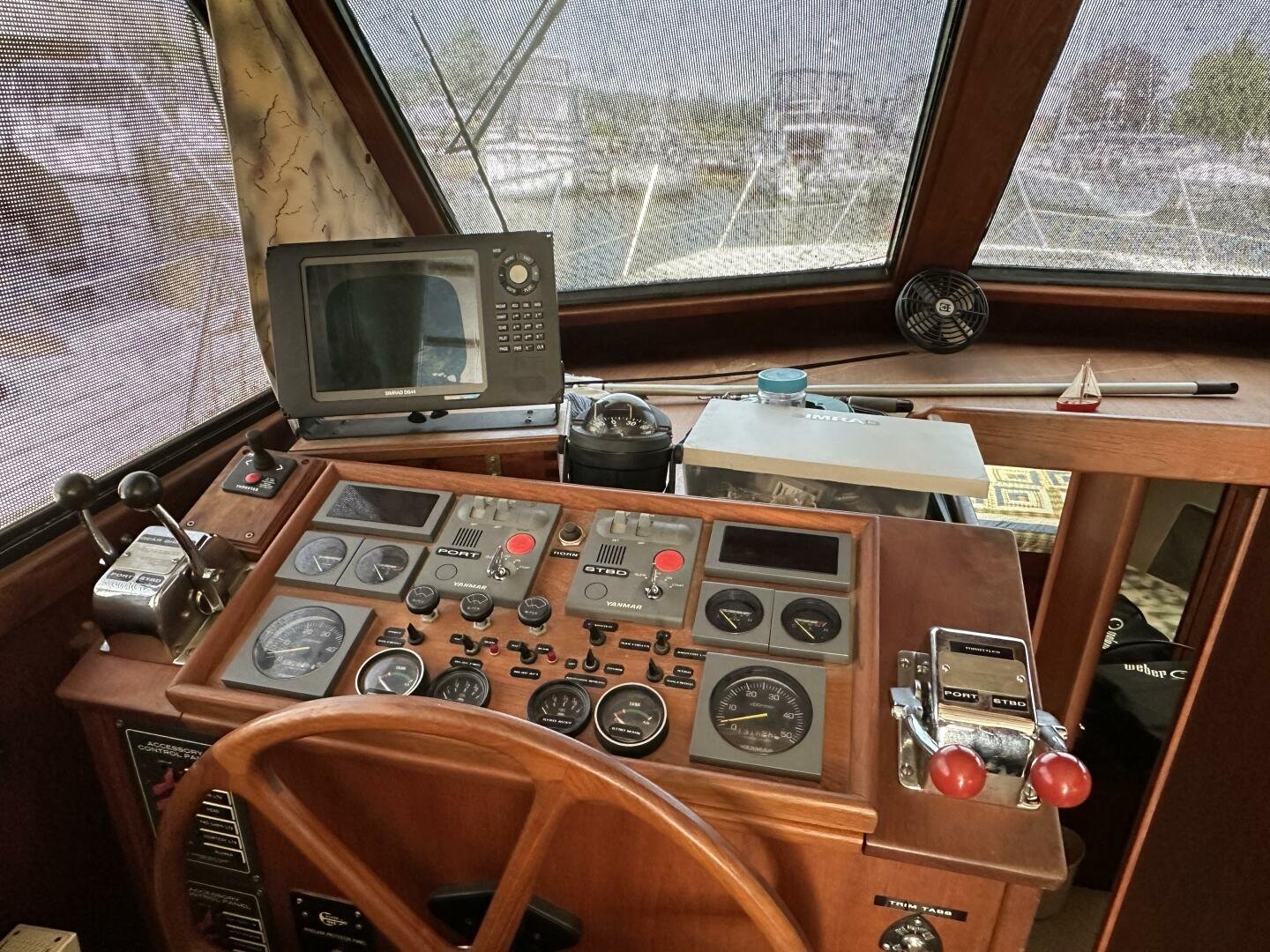 1987 Canoe Cove 42 Flybridge