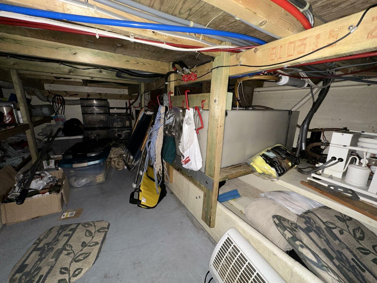 1987 Canoe Cove 42 Flybridge