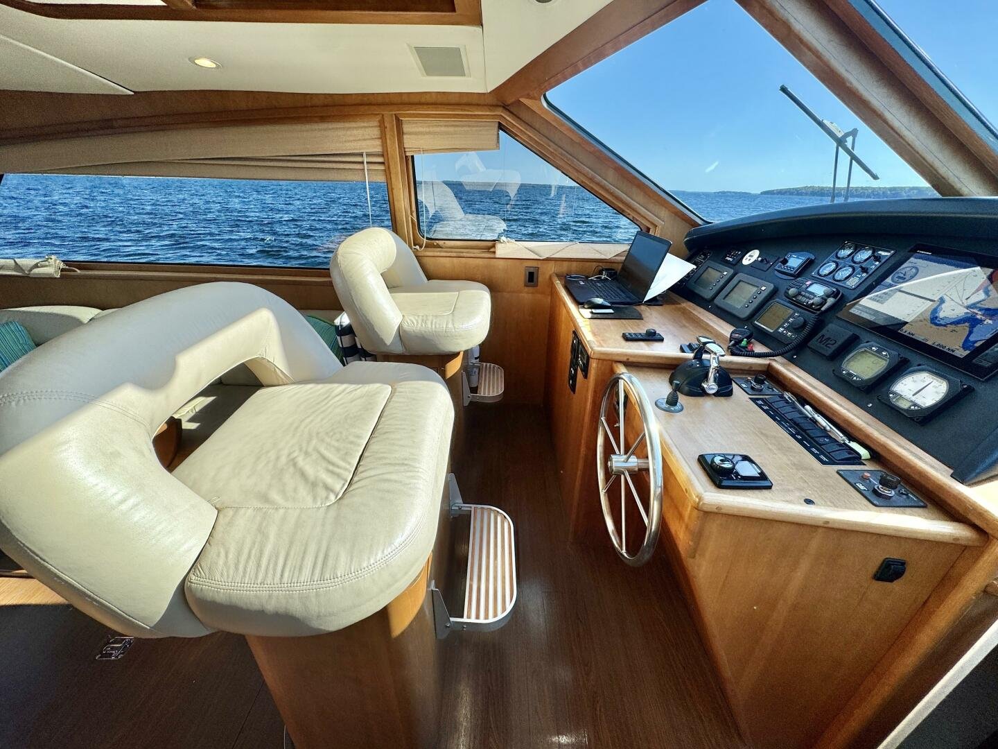 2003 Dovercraft 42 PH Coupe