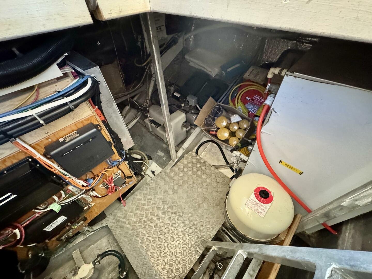 2003 Dovercraft 42 PH Coupe