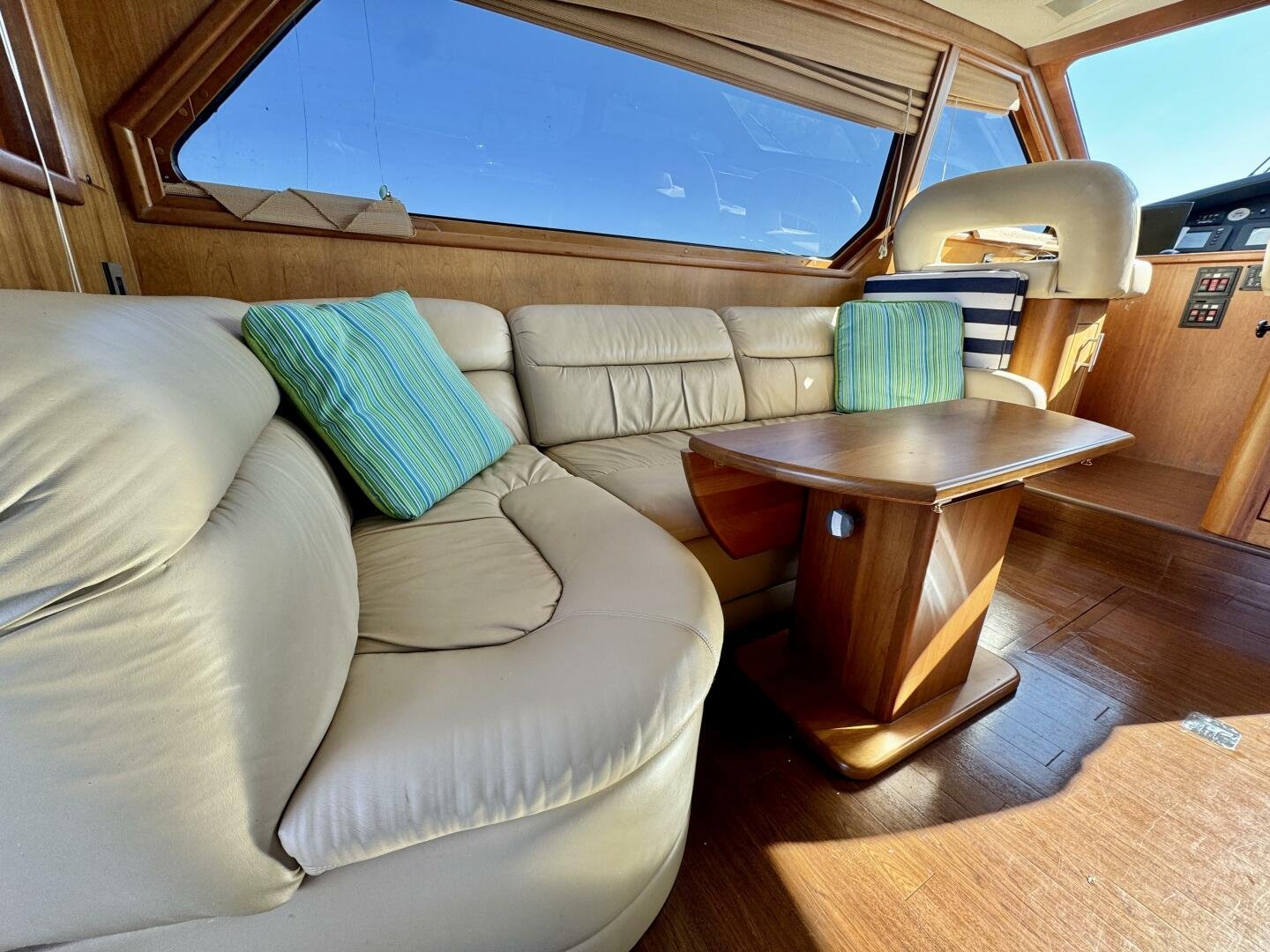 2003 Dovercraft 42 PH Coupe