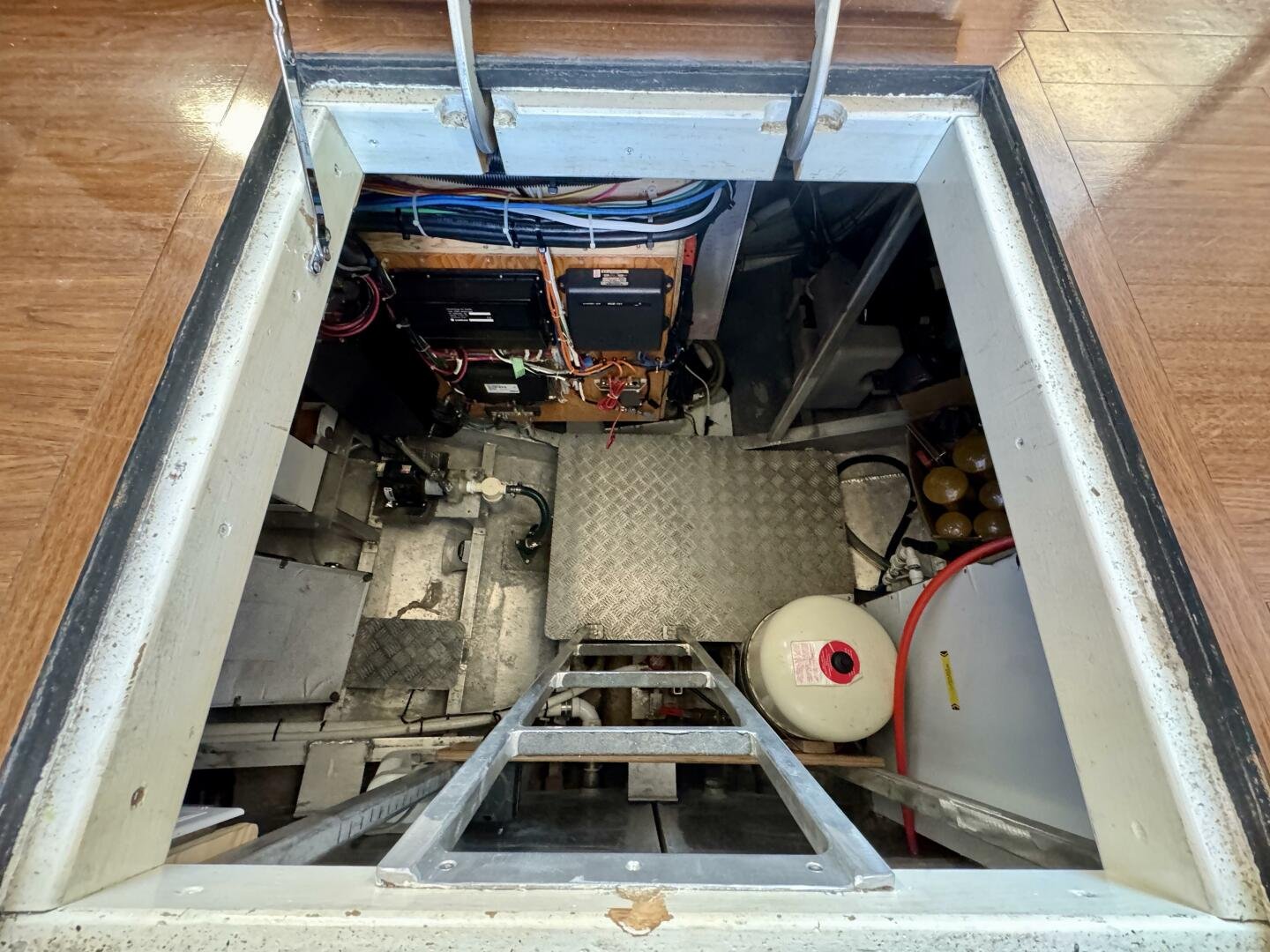 2003 Dovercraft 42 PH Coupe