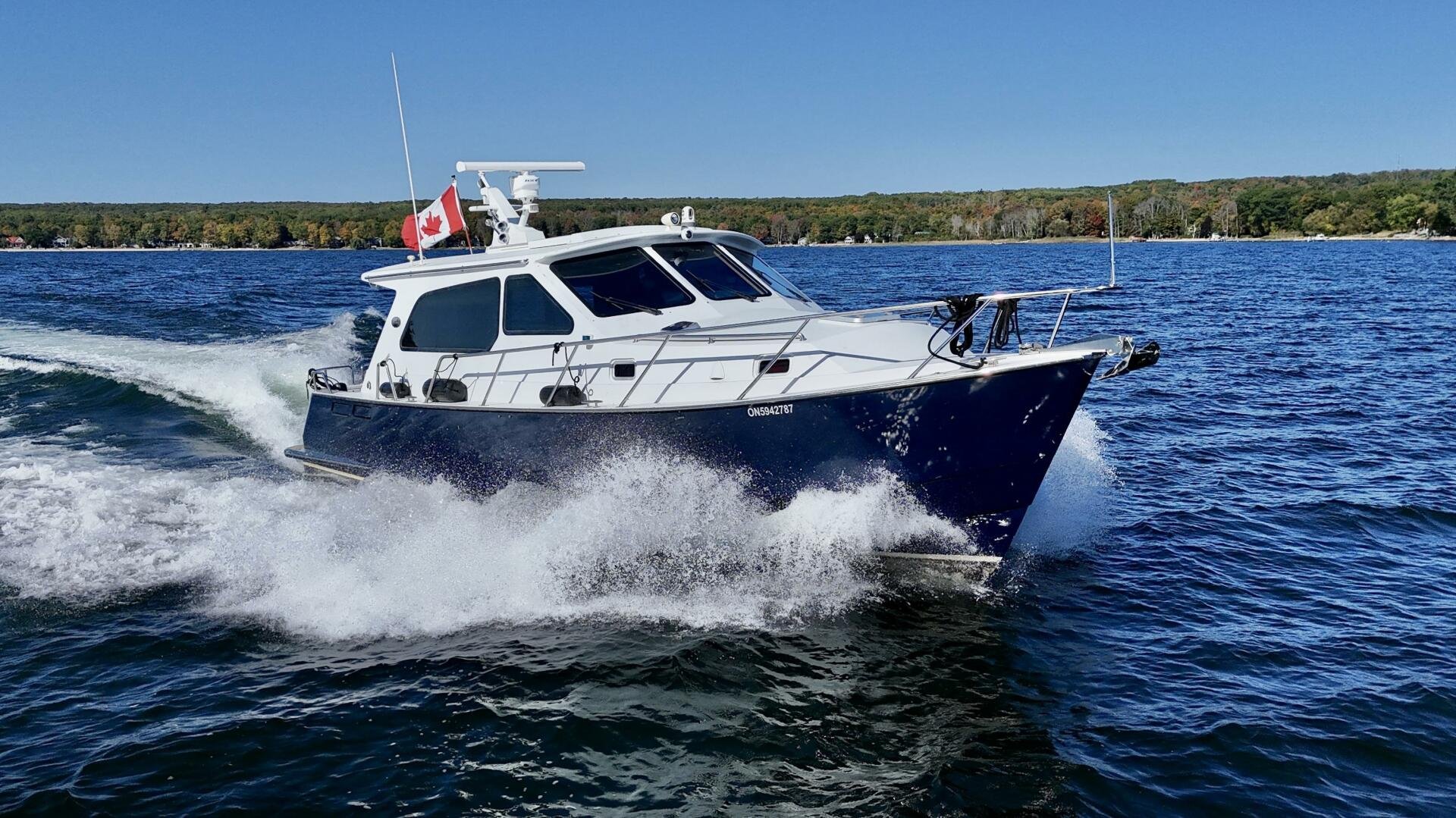 2003 Dovercraft 42 PH Coupe