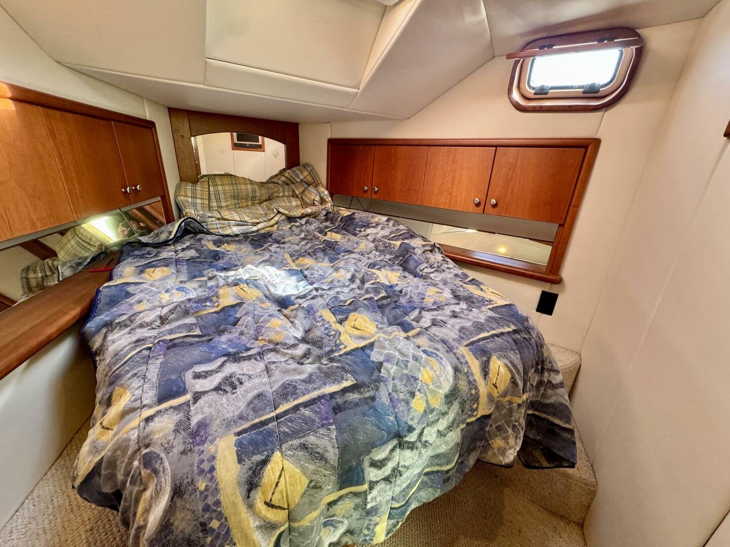 2003 Dovercraft 42 PH Coupe