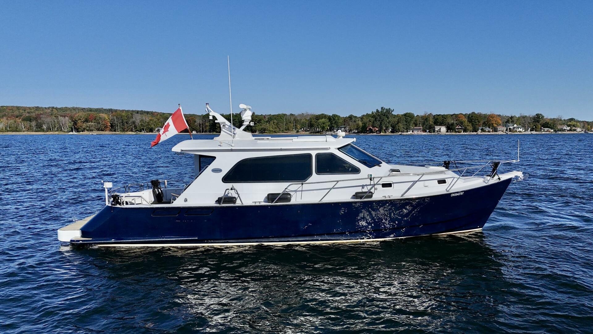 2003 Dovercraft 42 PH Coupe