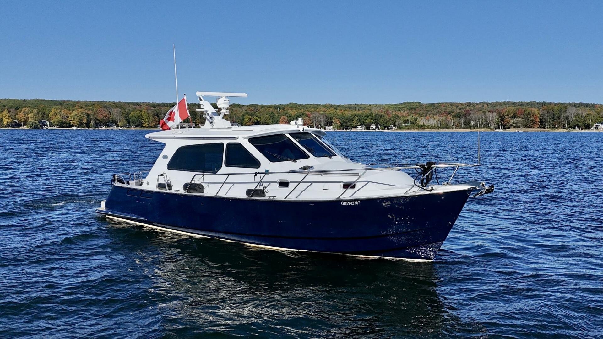 2003 Dovercraft 42 PH Coupe