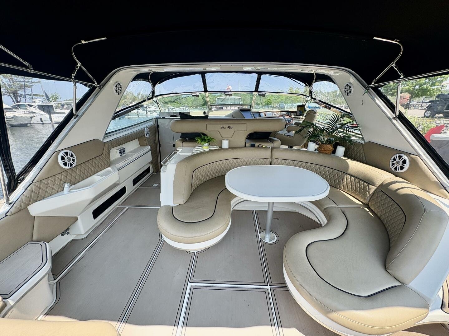 1998 Sea Ray 500 Sundancer