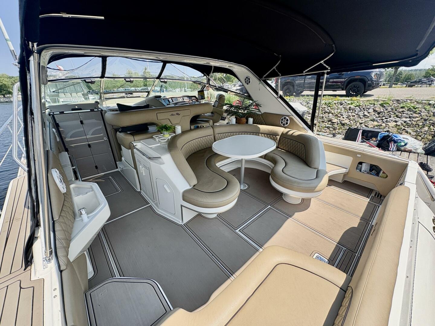 1998 Sea Ray 500 Sundancer