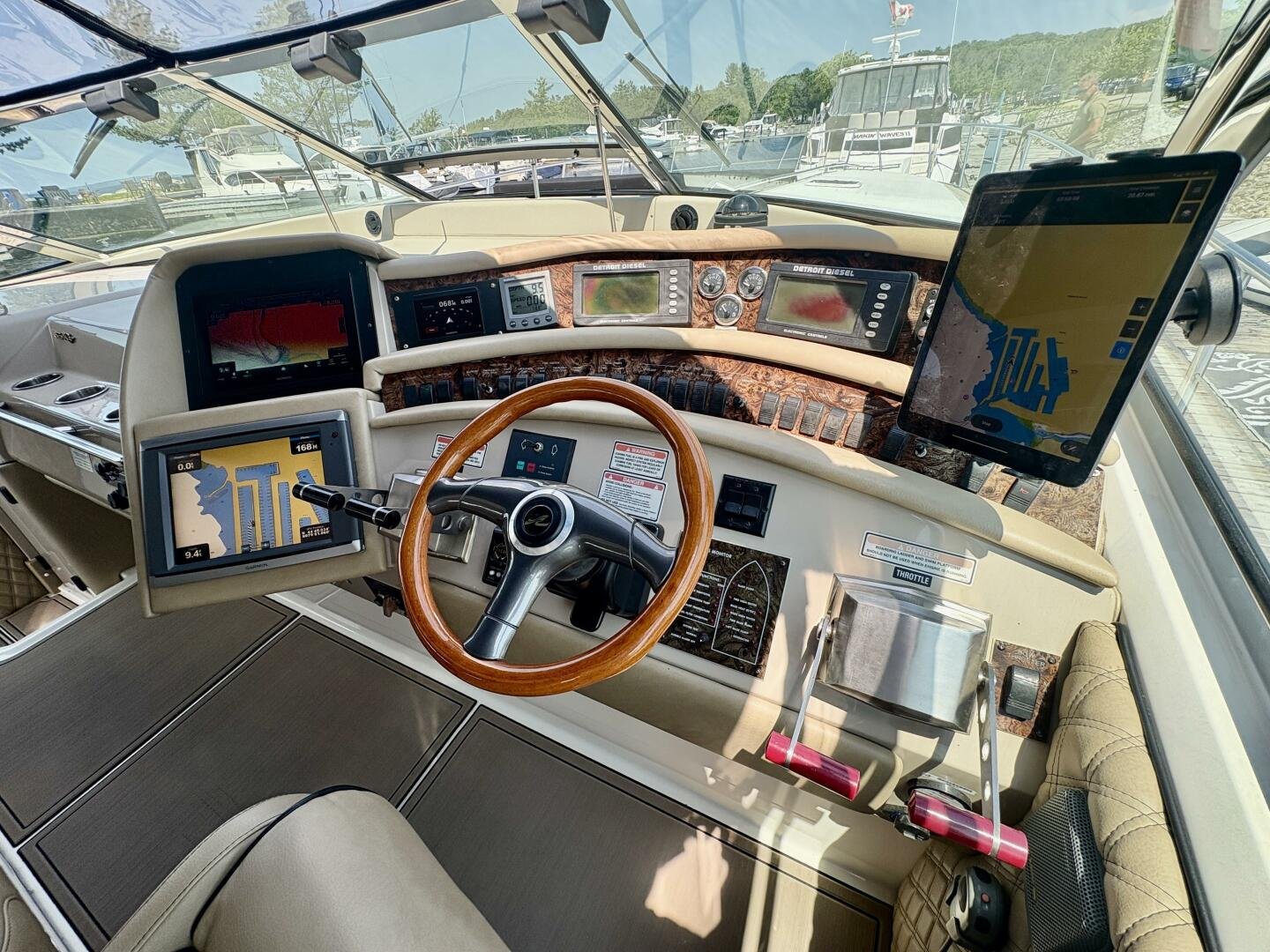 1998 Sea Ray 500 Sundancer