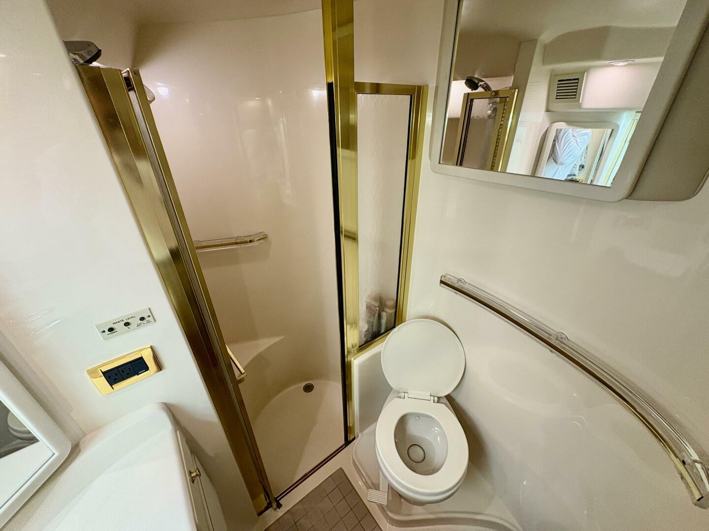 1998 Sea Ray 500 Sundancer