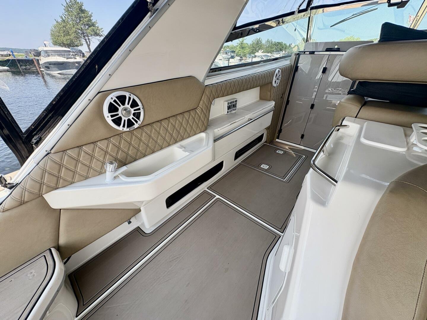 1998 Sea Ray 500 Sundancer