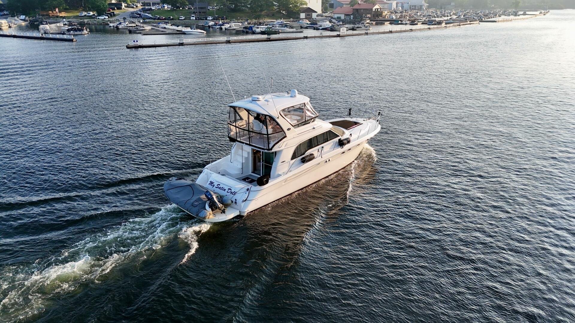 2001 Sea Ray 480 Sedan Bridge