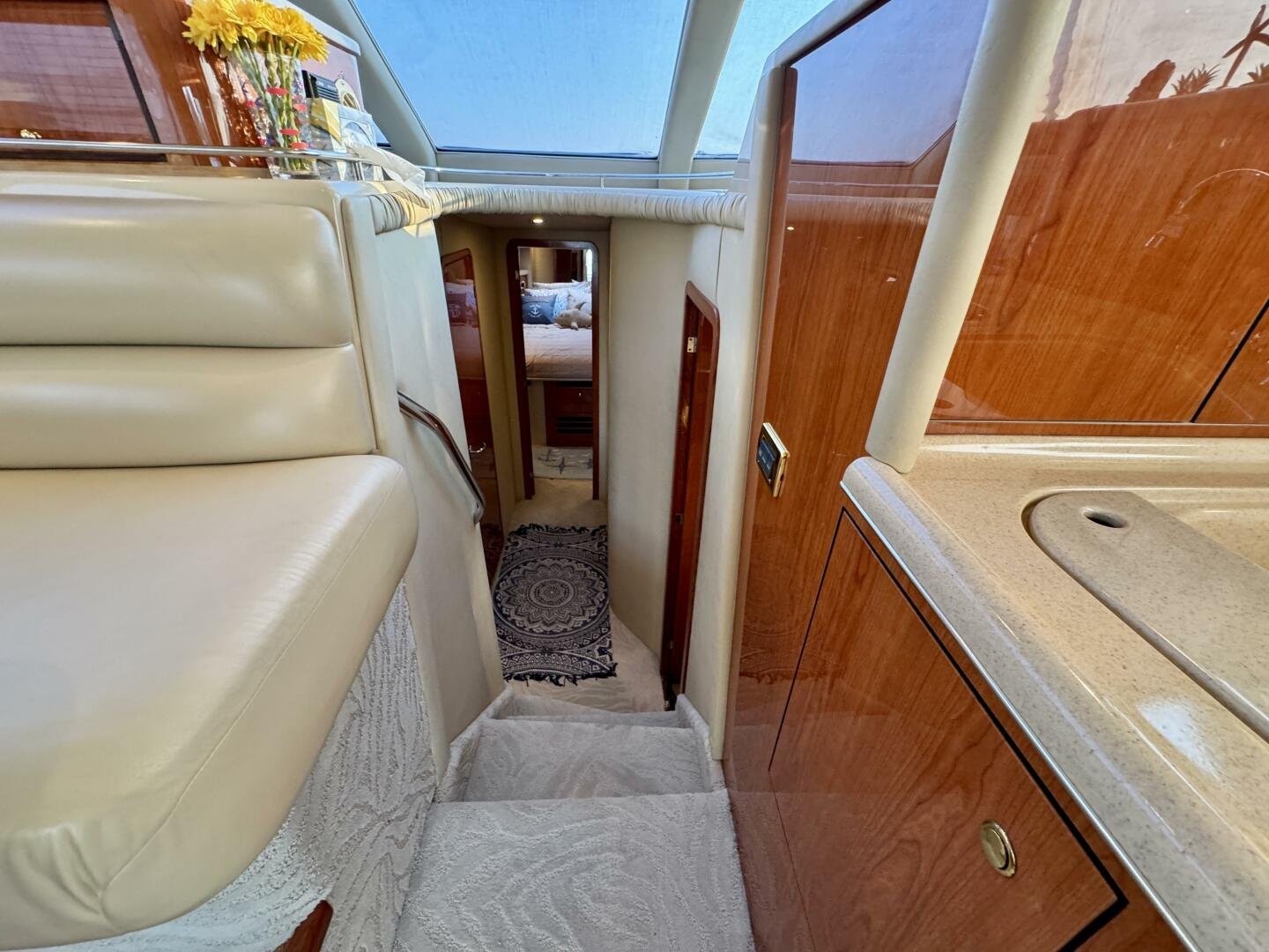 2001 Sea Ray 480 Sedan Bridge