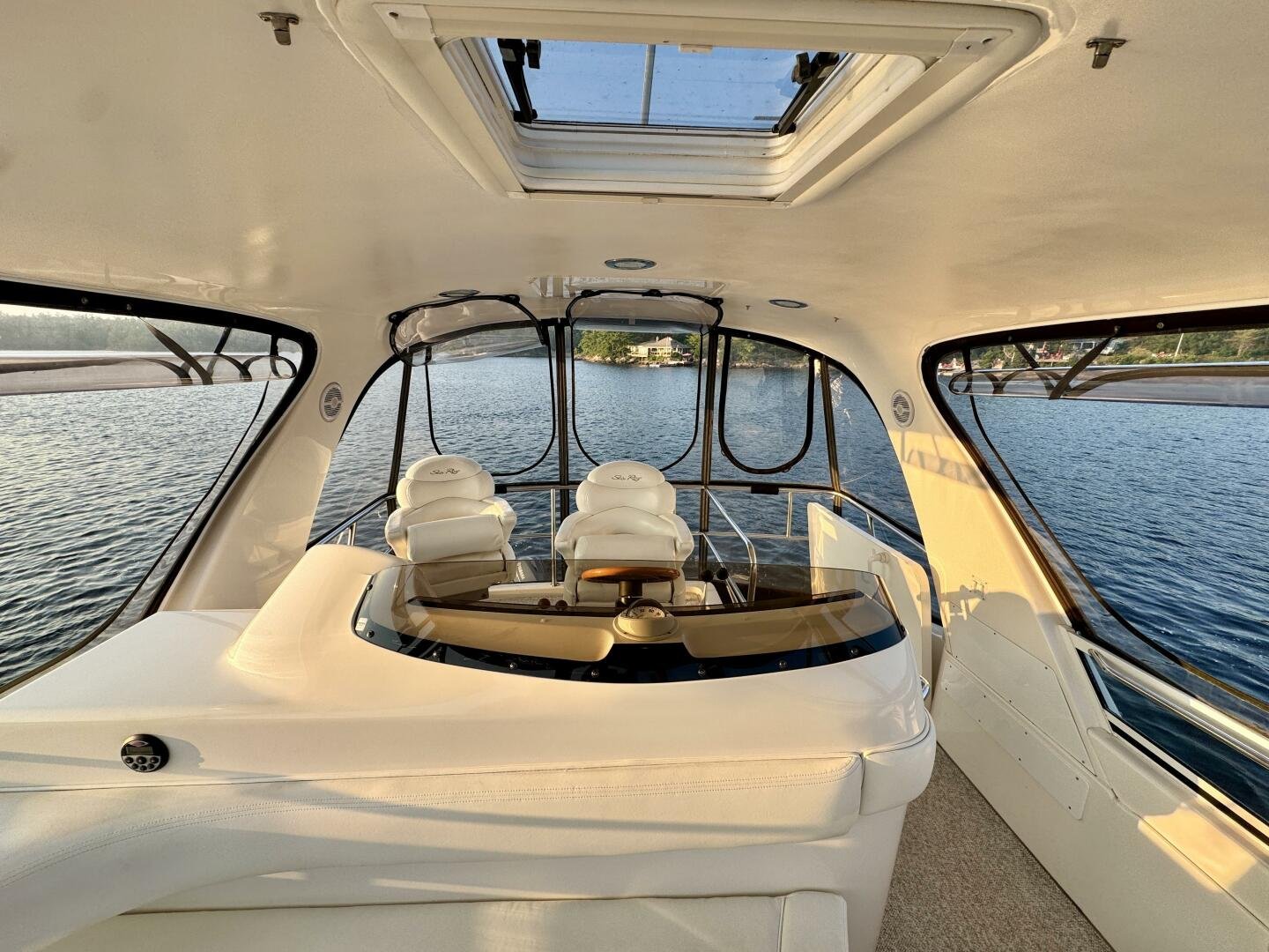 2001 Sea Ray 480 Sedan Bridge