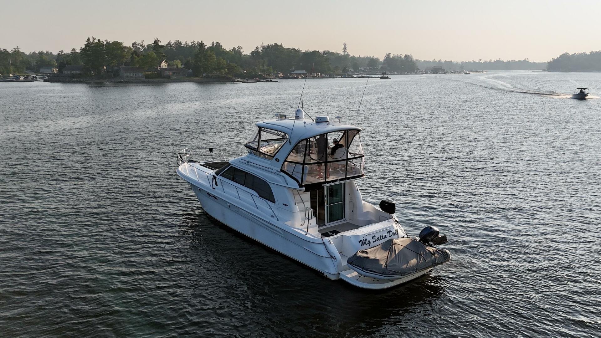 2001 Sea Ray 480 Sedan Bridge