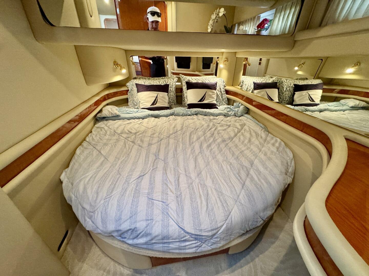 2001 Sea Ray 480 Sedan Bridge