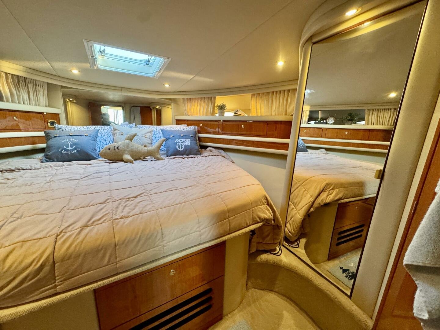 2001 Sea Ray 480 Sedan Bridge