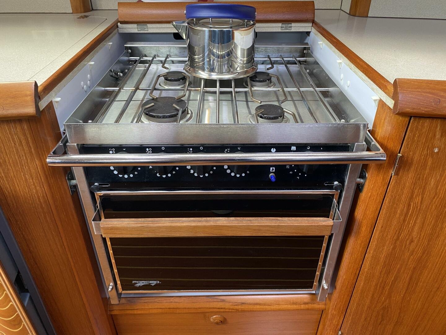 2000 Jeanneau Sun Odyssey 45.2