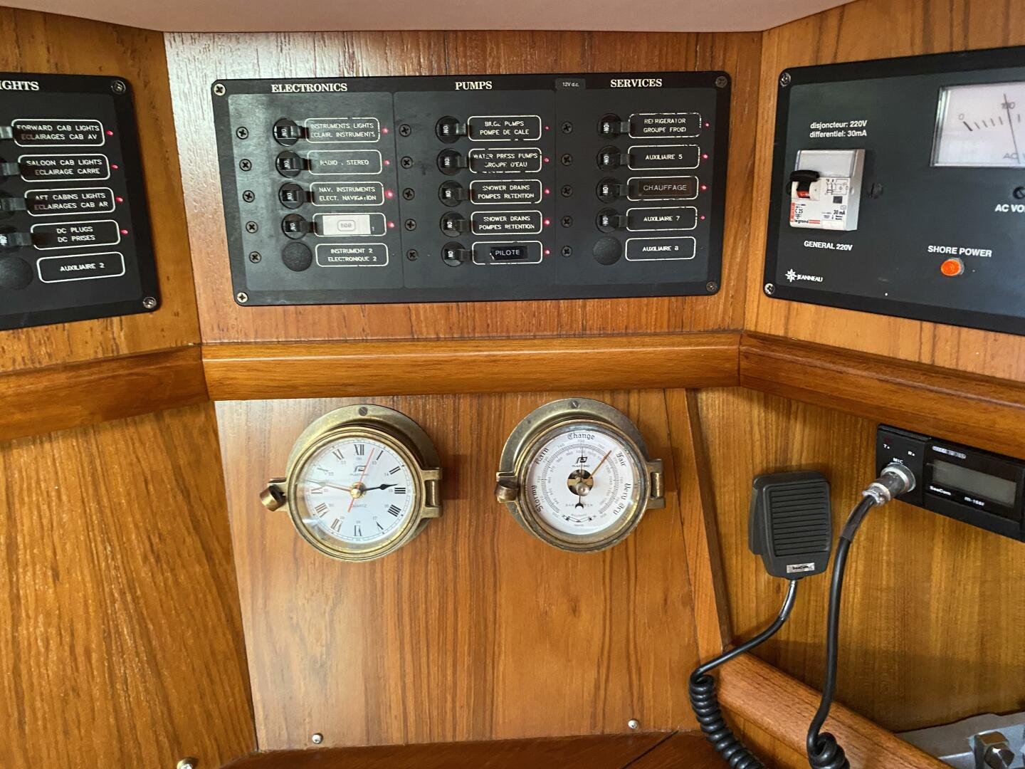 2000 Jeanneau Sun Odyssey 45.2