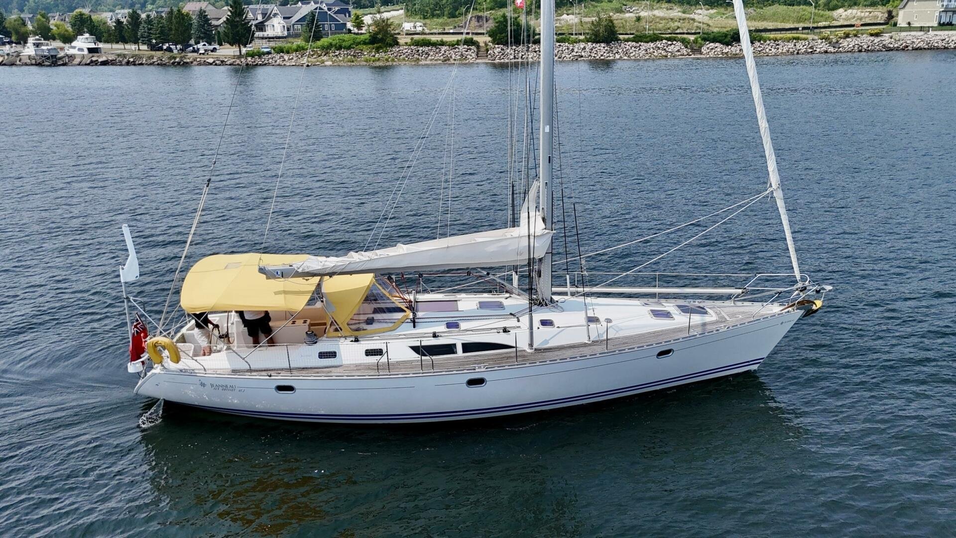 2000 Jeanneau Sun Odyssey 45.2