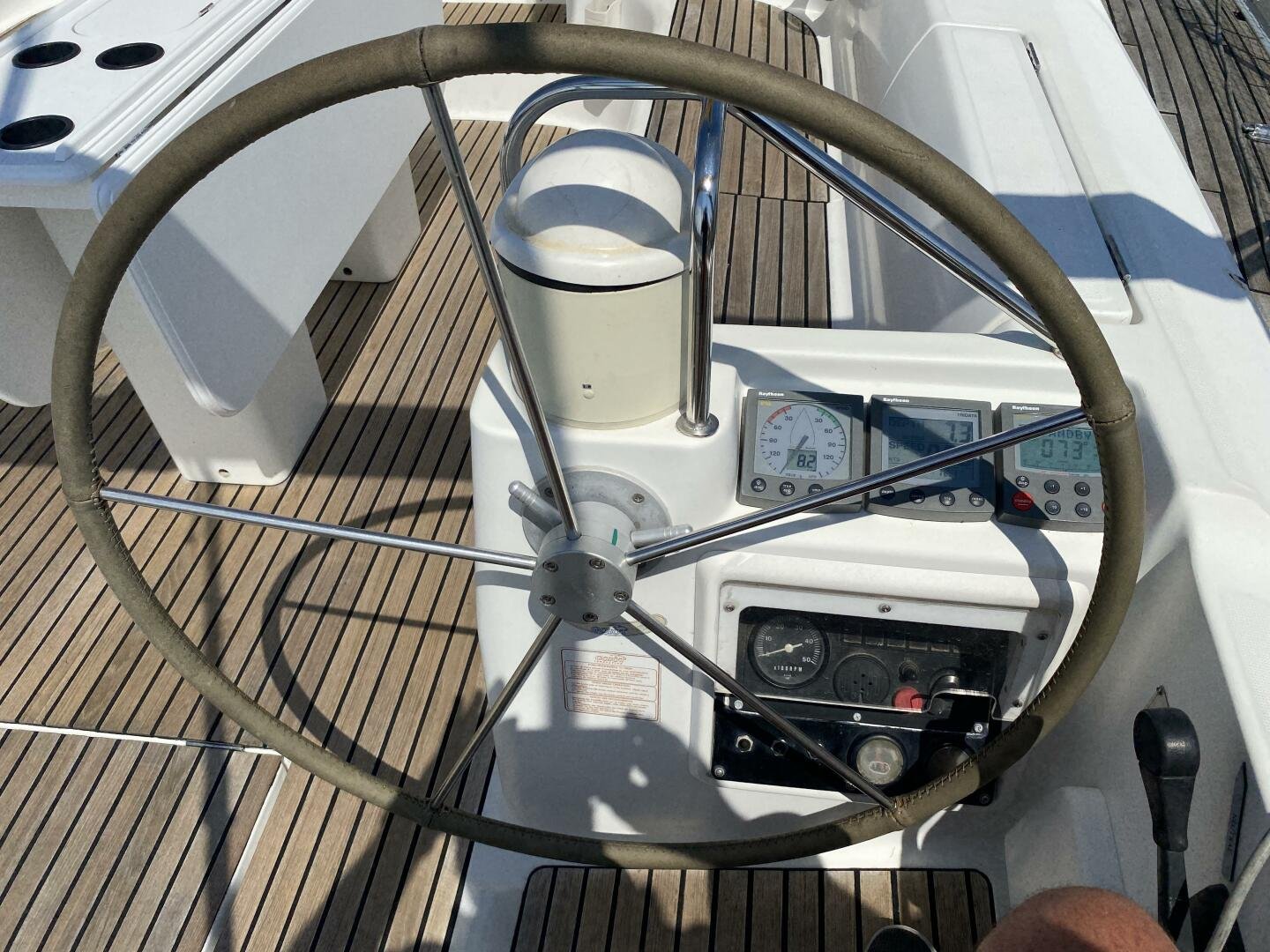 2000 Jeanneau Sun Odyssey 45.2
