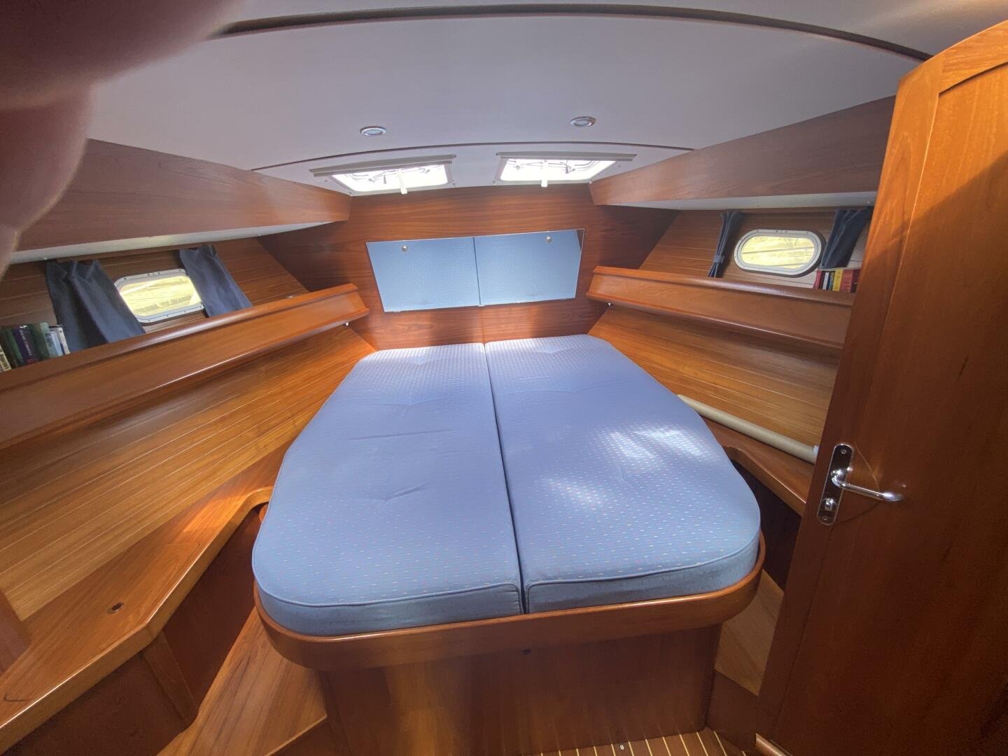 2000 Jeanneau Sun Odyssey 45.2