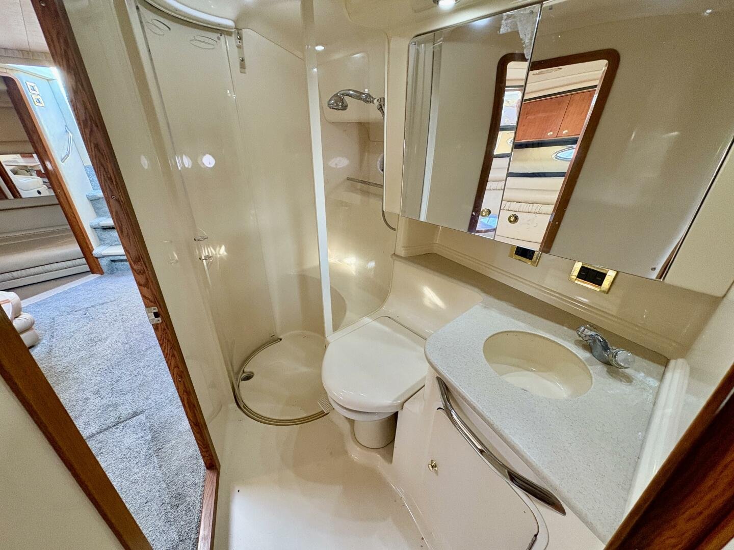 1999 Sea Ray 460 Sundancer