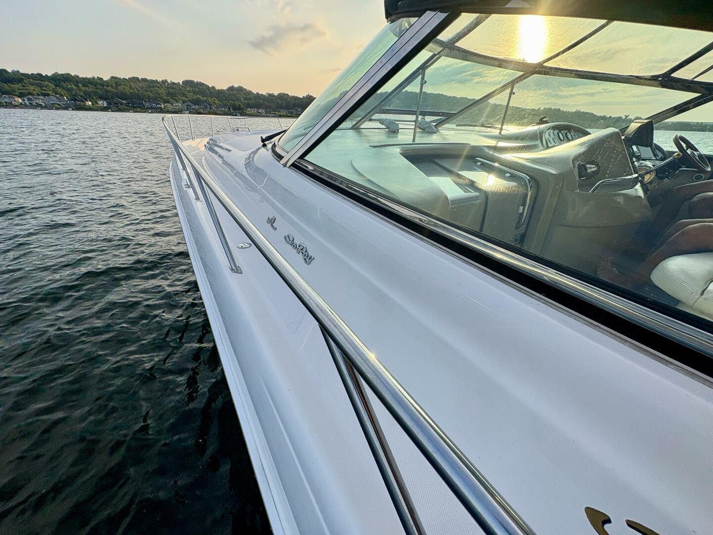 1999 Sea Ray 460 Sundancer