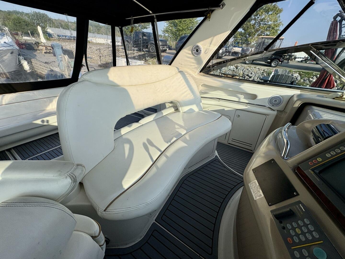 1999 Sea Ray 460 Sundancer