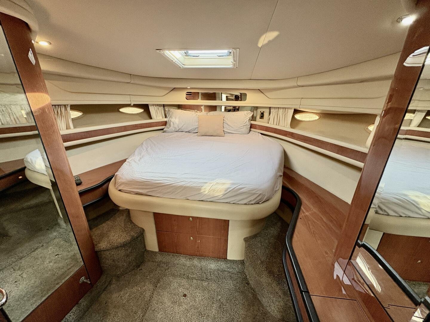 1999 Sea Ray 460 Sundancer