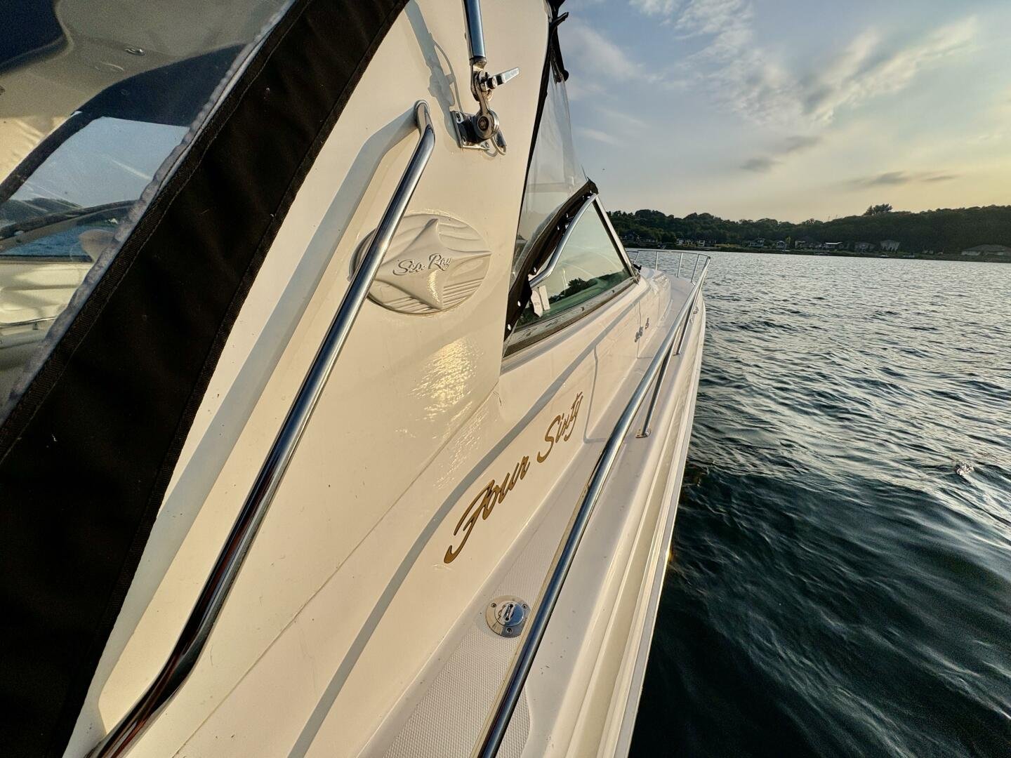 1999 Sea Ray 460 Sundancer