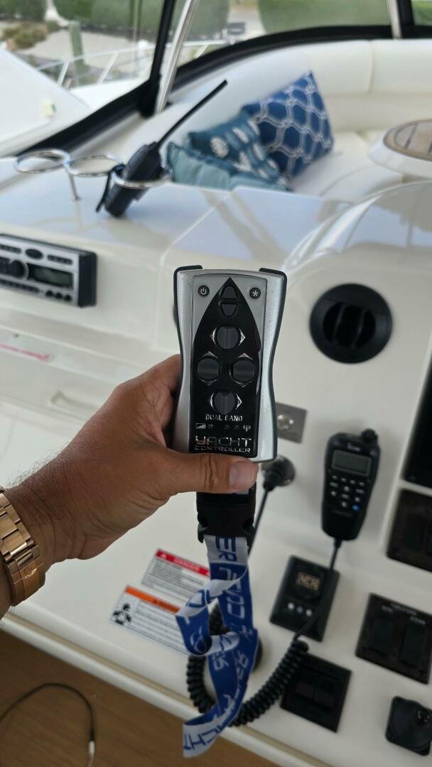 2008 Sea Ray 58 Sedan Bridge