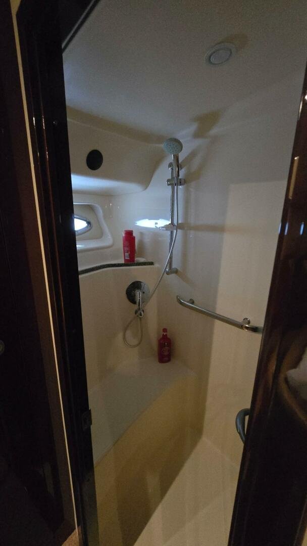 2008 Sea Ray 58 Sedan Bridge