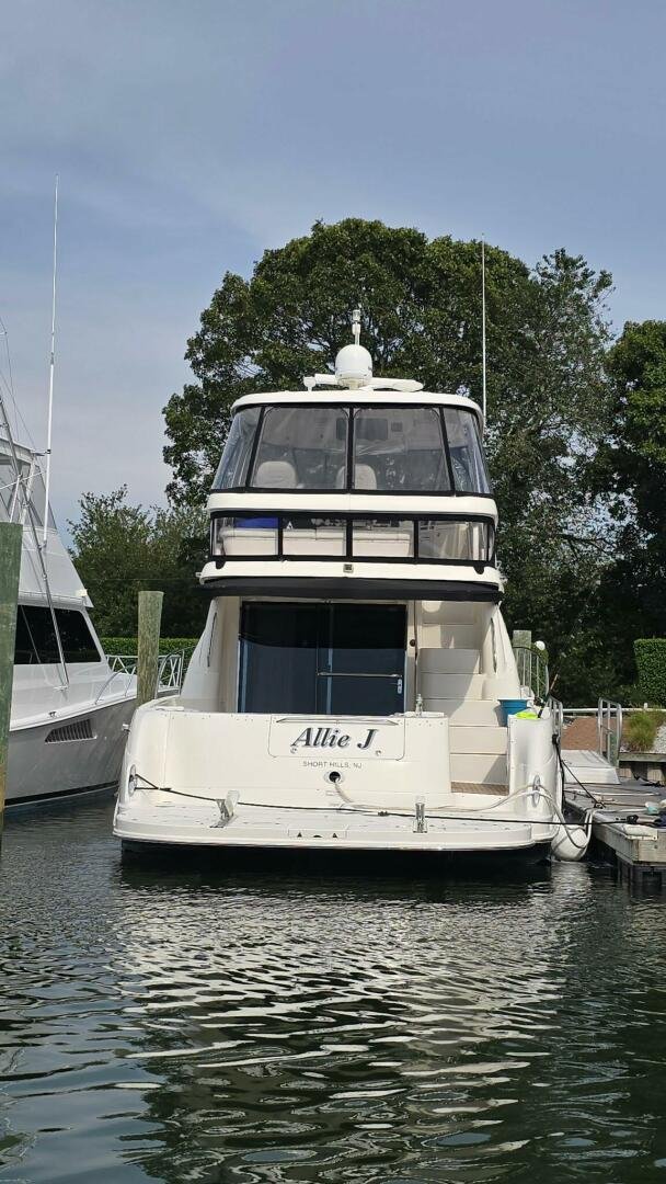 2008 Sea Ray 58 Sedan Bridge