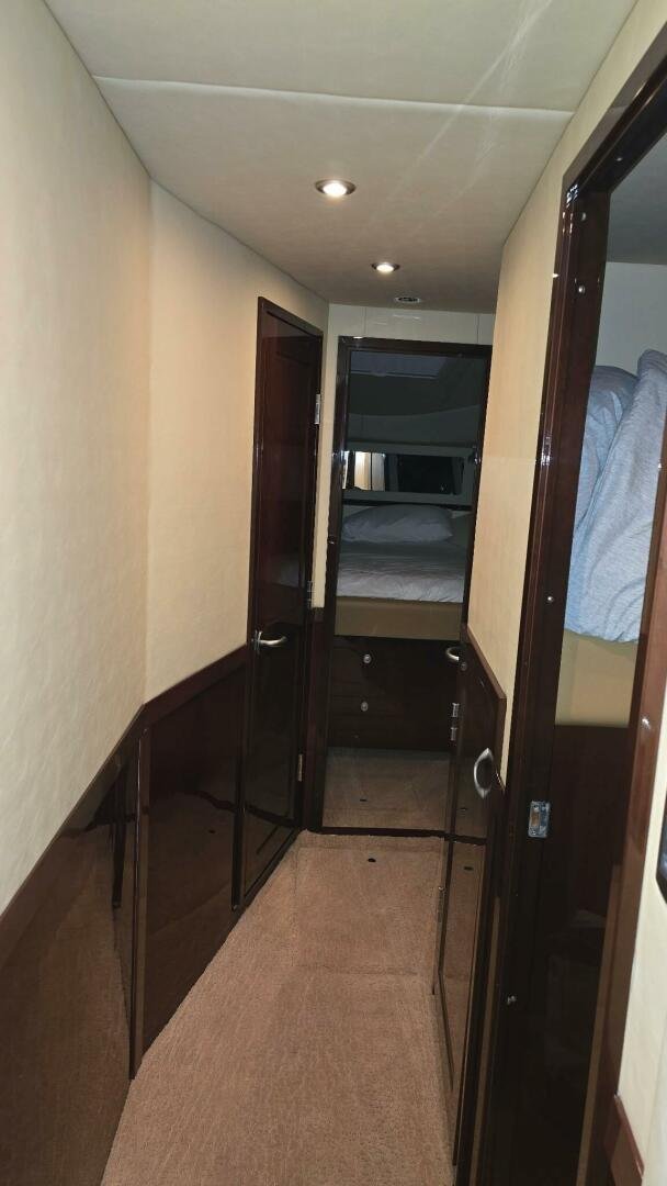 2008 Sea Ray 58 Sedan Bridge