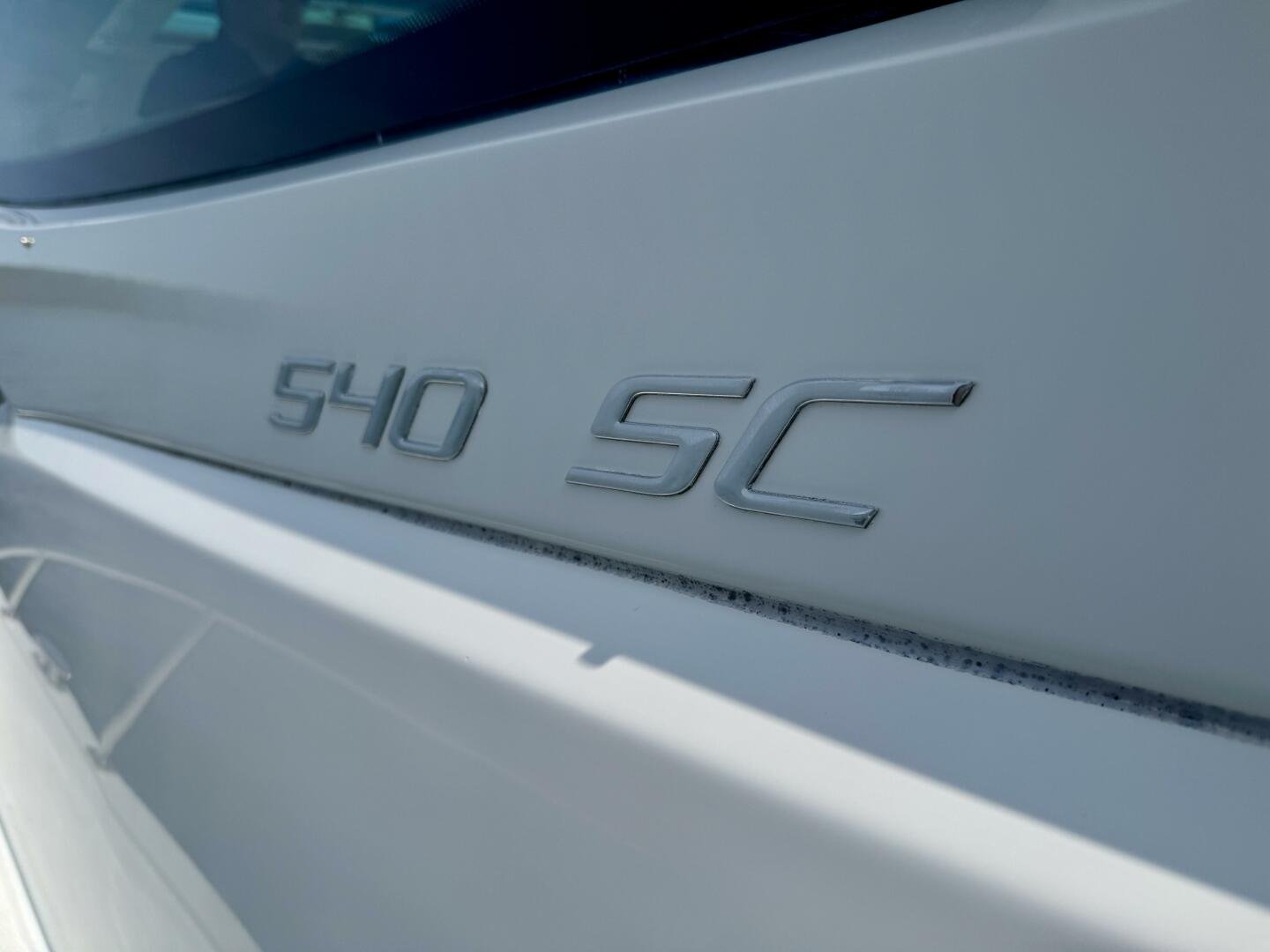 2012 Cruisers Yachts 540 Sports Coupe