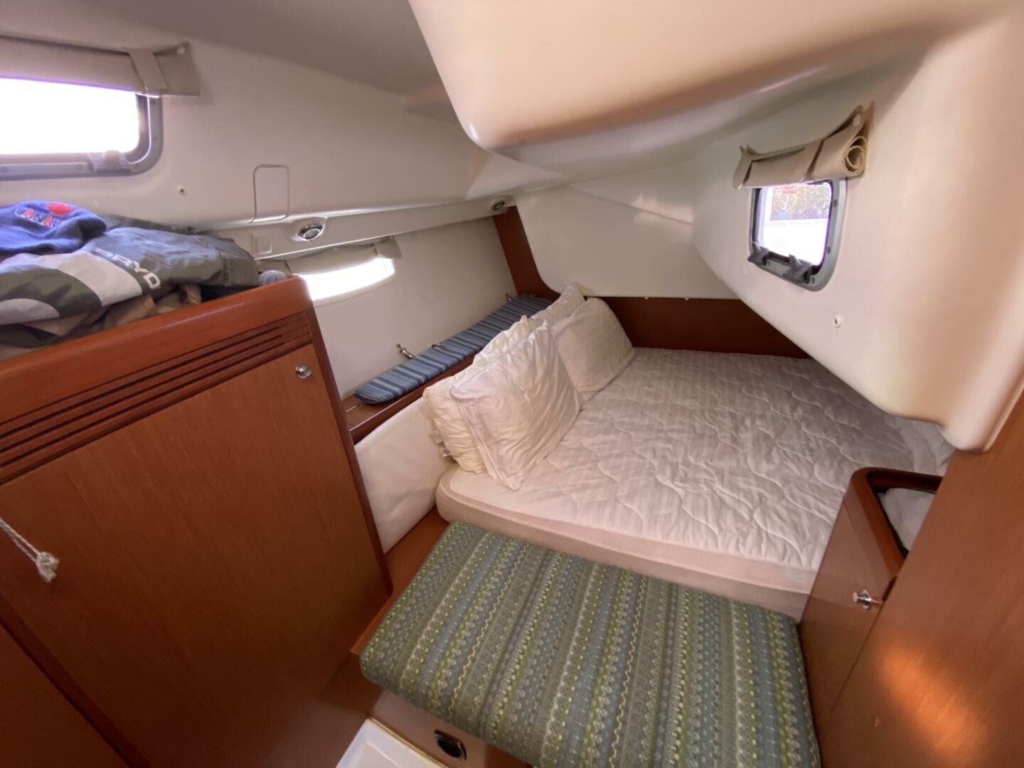 2009 Beneteau 43