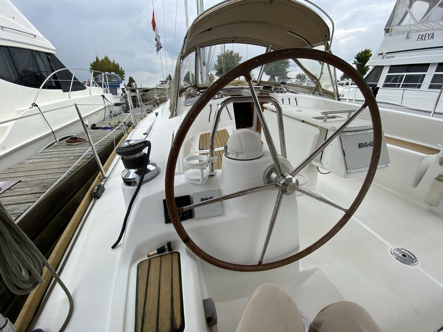 2009 Beneteau 43