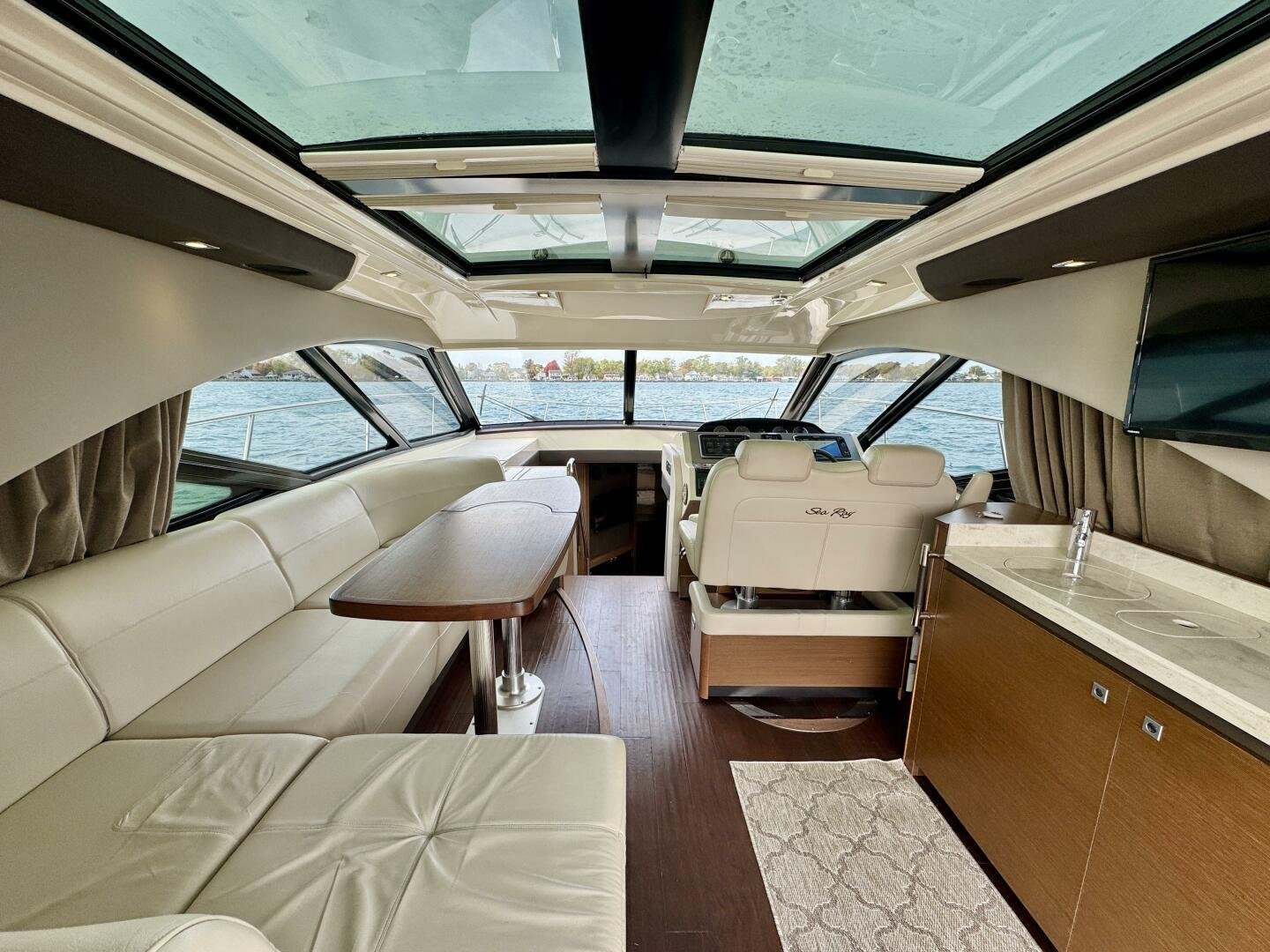 2014 Sea Ray 510 Sundancer