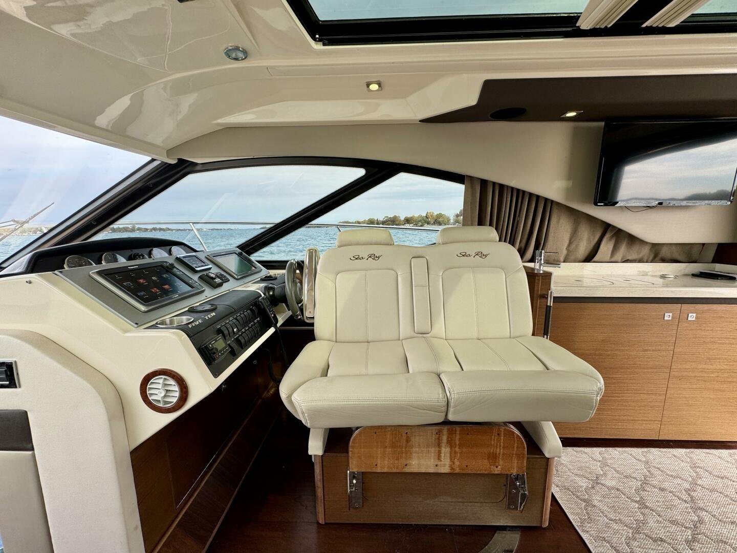 2014 Sea Ray 510 Sundancer