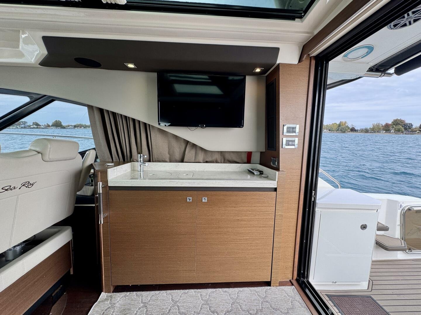 2014 Sea Ray 510 Sundancer