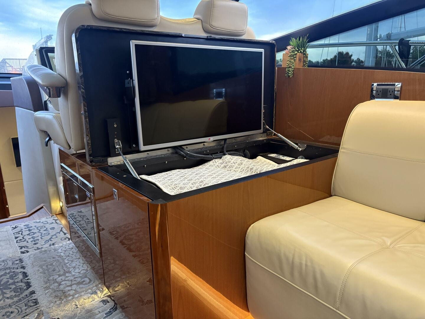 2015 Sea Ray 470 Sundancer