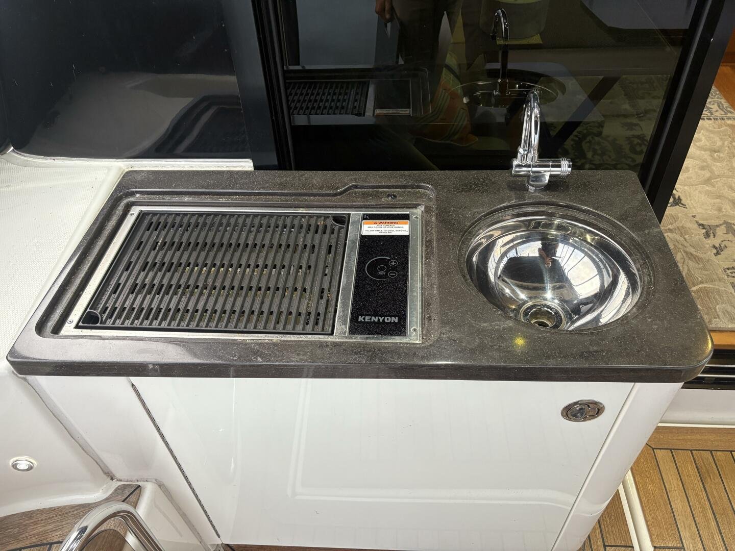 2015 Sea Ray 470 Sundancer