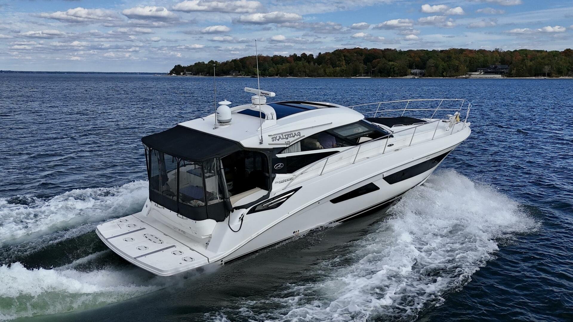 2015 Sea Ray 470 Sundancer
