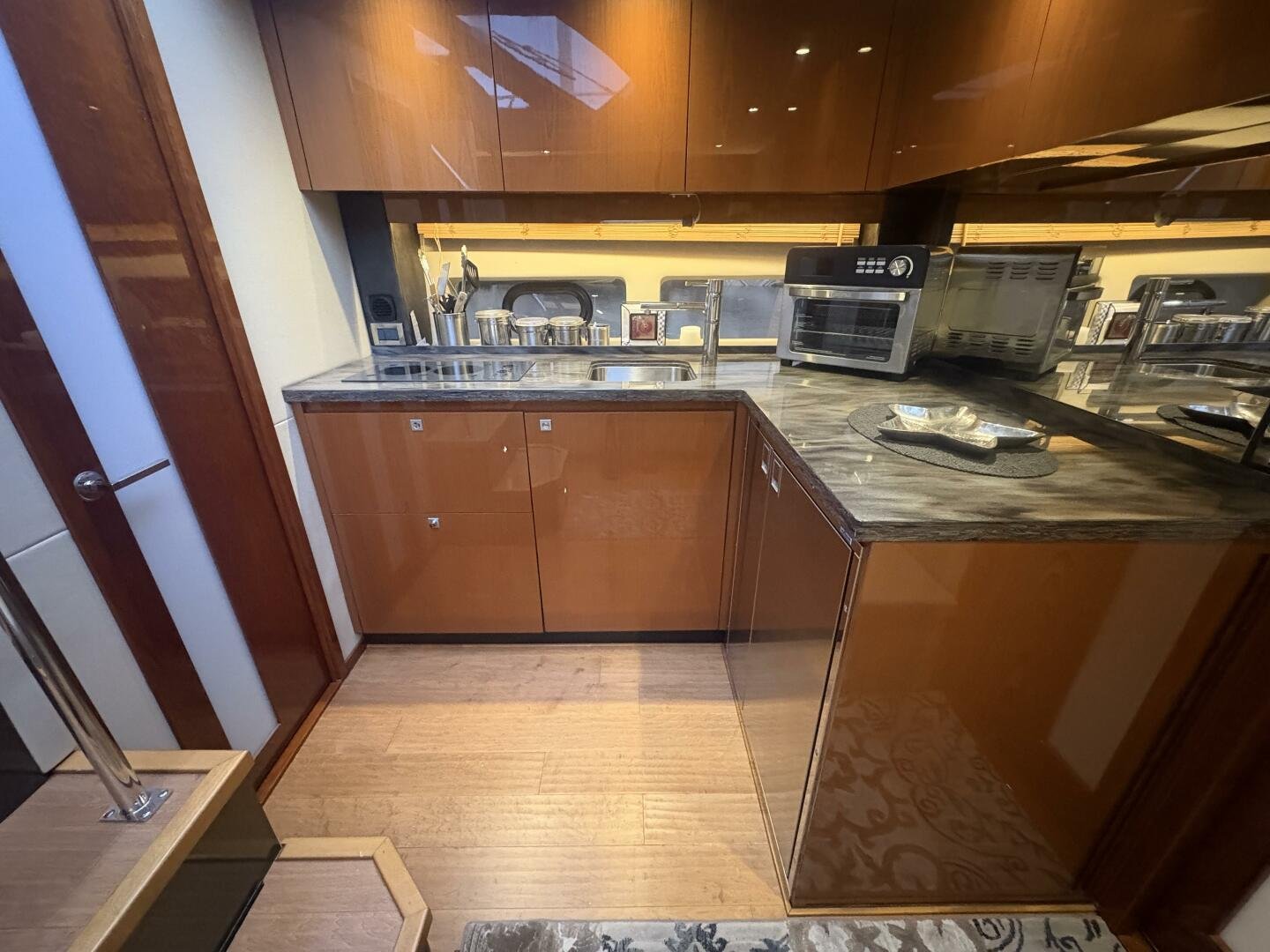 2015 Sea Ray 470 Sundancer