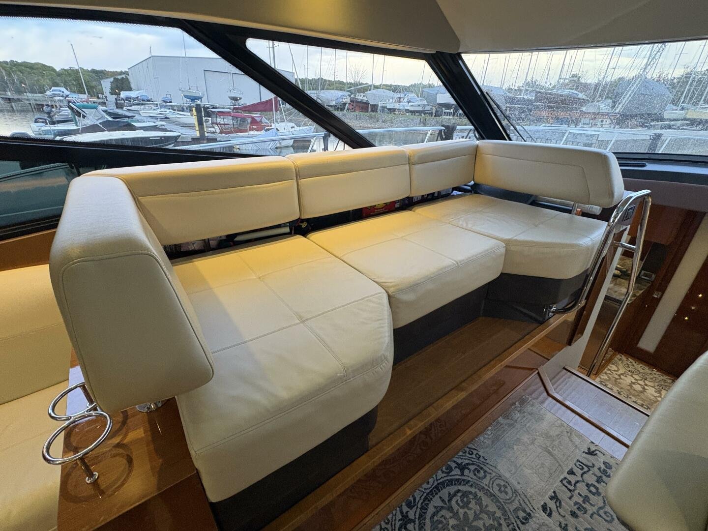 2015 Sea Ray 470 Sundancer